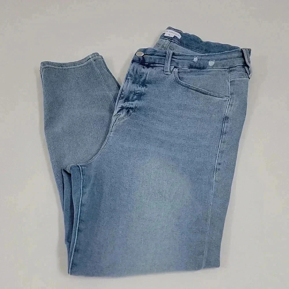 Good American Good Legs Cropped Skinny - Picture 2 of 13